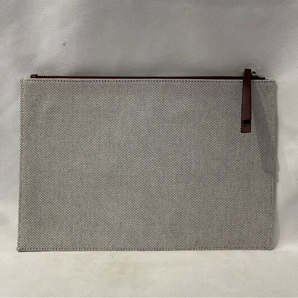 Givenchy Pouch - Picture 3 of 7